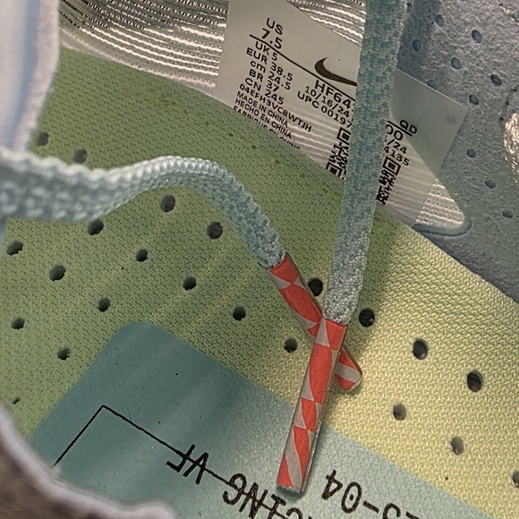 New Zoomx Vaporfly Next% 4 Women's Size 7.5, 8  Glacier Blue/Gridiron HF6412-400 - Picture 15 of 15